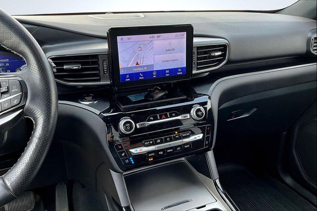 used 2022 Ford Explorer car, priced at $38,400
