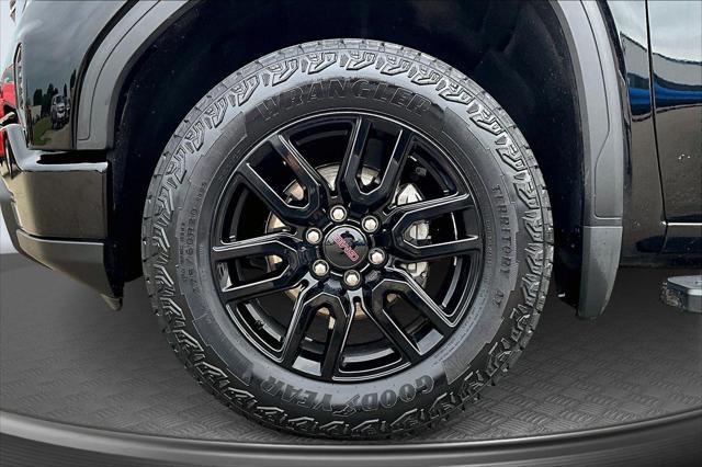 used 2023 GMC Sierra 1500 car, priced at $43,700