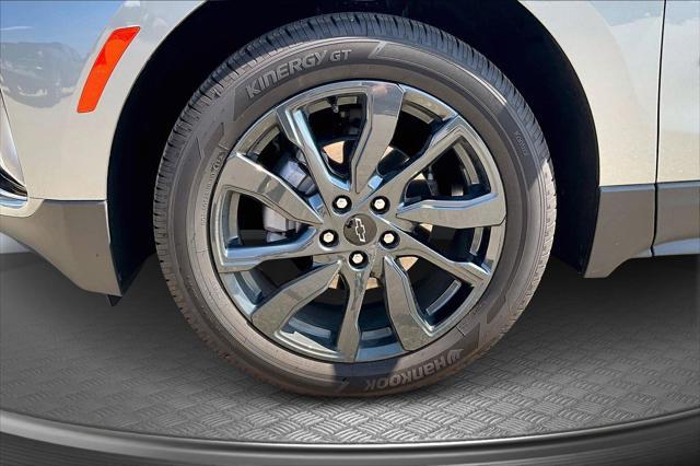 used 2024 Chevrolet Equinox car, priced at $29,800