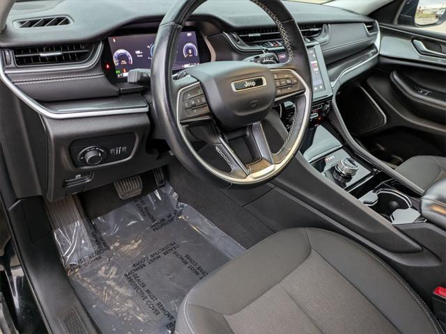 used 2022 Jeep Grand Cherokee car, priced at $34,000