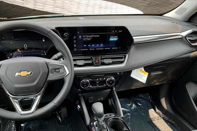 new 2025 Chevrolet TrailBlazer car, priced at $29,047