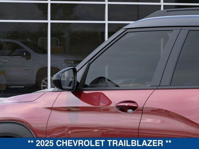 new 2025 Chevrolet TrailBlazer car, priced at $31,185