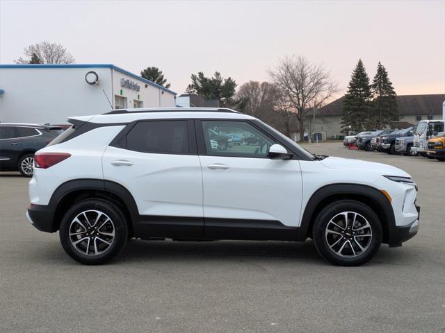 new 2024 Chevrolet TrailBlazer car, priced at $24,695