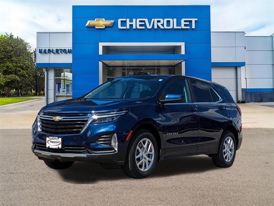 used 2022 Chevrolet Equinox car, priced at $24,243