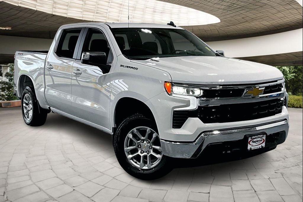 new 2025 Chevrolet Silverado 1500 car, priced at $46,137