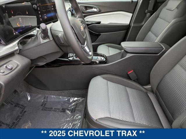 new 2025 Chevrolet Trax car, priced at $23,327