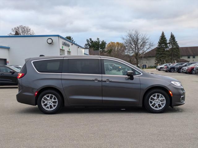 used 2023 Chrysler Pacifica car, priced at $26,000