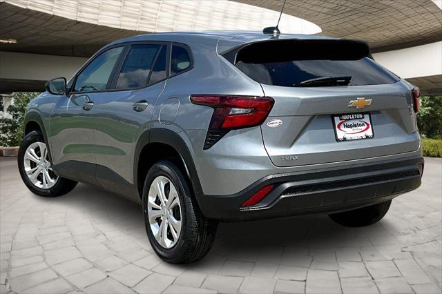 new 2025 Chevrolet Trax car, priced at $21,295