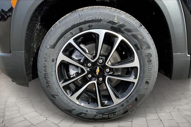 new 2025 Chevrolet TrailBlazer car, priced at $27,990