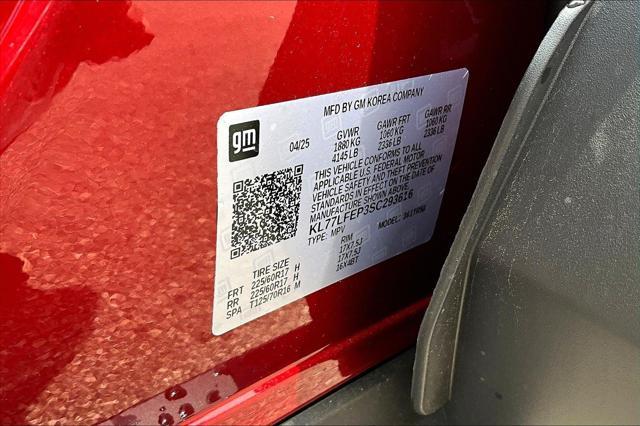 new 2025 Chevrolet Trax car, priced at $23,550