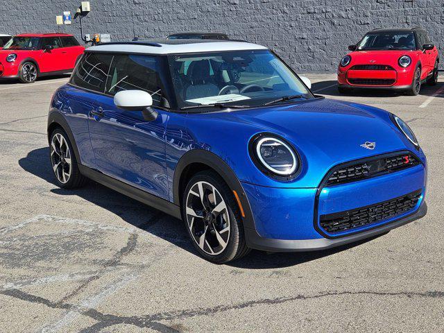 new 2025 MINI Hardtop car, priced at $36,785