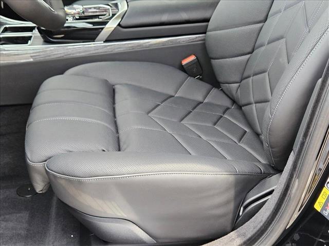 new 2025 BMW i7 car, priced at $116,880