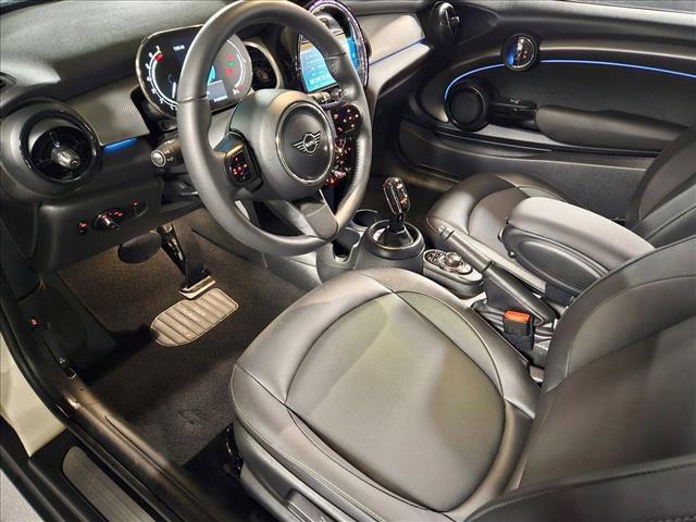 used 2023 MINI Hardtop car, priced at $24,491