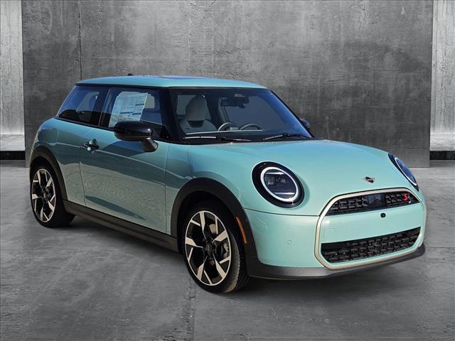 new 2025 MINI Hardtop car, priced at $38,295