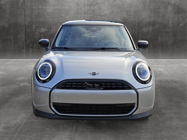 new 2025 MINI Hardtop car, priced at $32,345