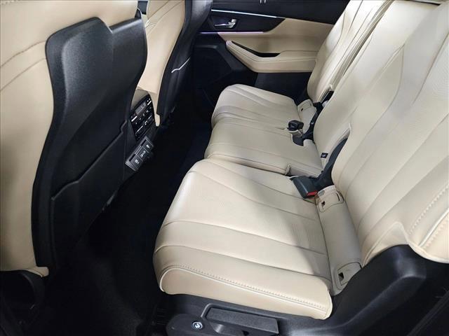 used 2024 Acura MDX car, priced at $49,487