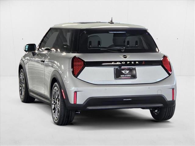 used 2025 MINI Hardtop car, priced at $35,595