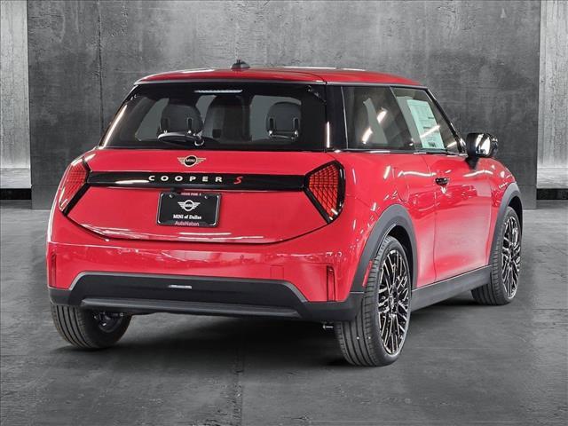 new 2025 MINI Hardtop car, priced at $38,295