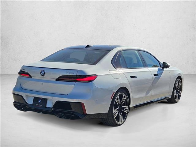 new 2025 BMW 760 car, priced at $136,905