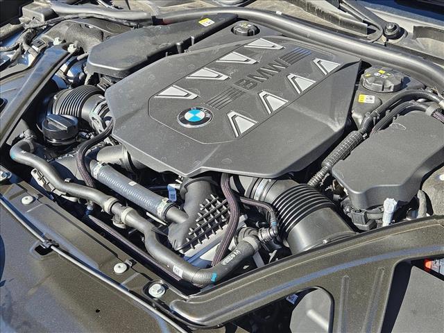 new 2025 BMW 760 car, priced at $136,905