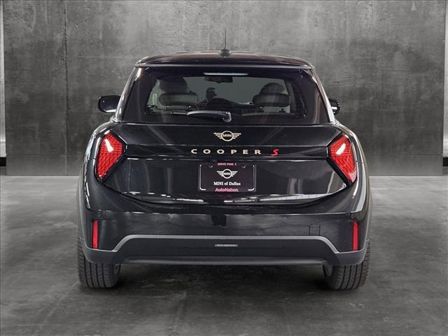 new 2025 MINI Hardtop car, priced at $37,295