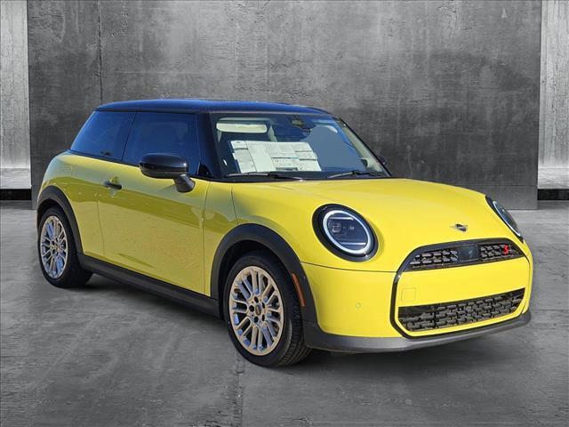 new 2025 MINI Hardtop car, priced at $35,895