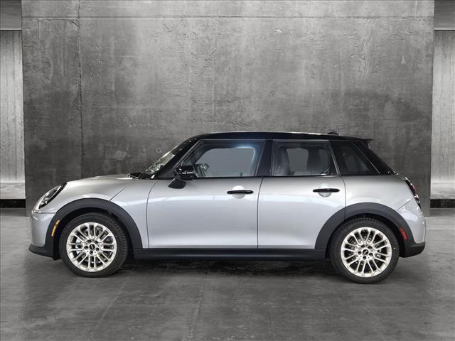 new 2025 MINI Hardtop car, priced at $36,595