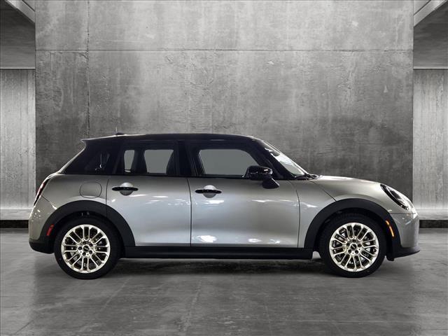 new 2025 MINI Hardtop car, priced at $36,595