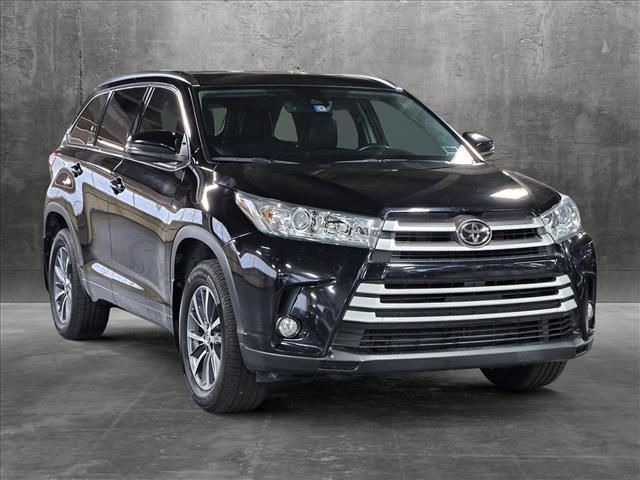 used 2018 Toyota Highlander car, priced at $21,597