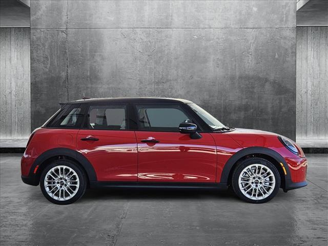 new 2025 MINI Hardtop car, priced at $36,595