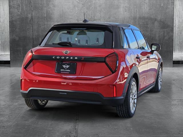 new 2025 MINI Hardtop car, priced at $36,595