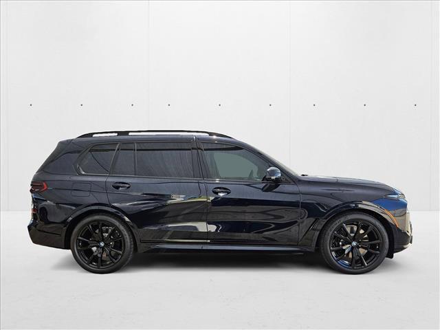 new 2026 BMW X7 car, priced at $102,625