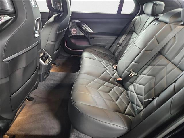 new 2025 BMW 760 car, priced at $135,585