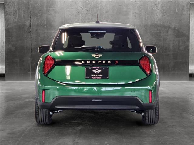 new 2025 MINI Hardtop car, priced at $35,895