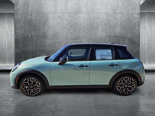 new 2025 MINI Hardtop car, priced at $39,295