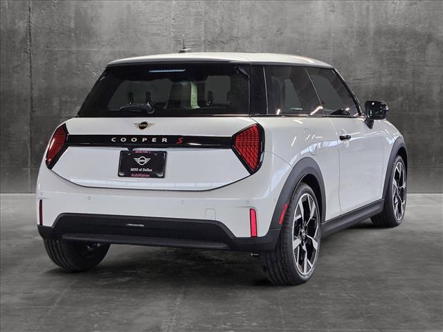 new 2025 MINI Hardtop car, priced at $35,595