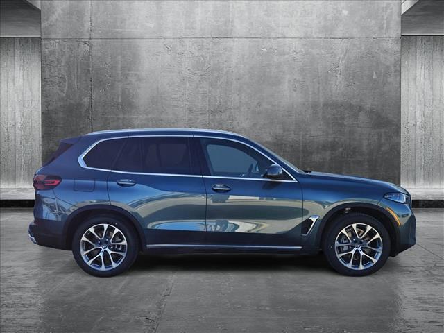 new 2025 BMW X5 car, priced at $69,975