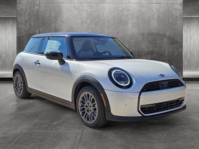 new 2025 MINI Hardtop car, priced at $32,345