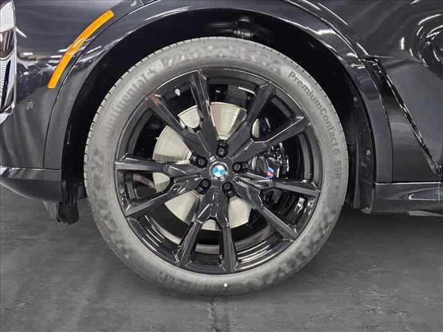 new 2026 BMW X7 car, priced at $124,375
