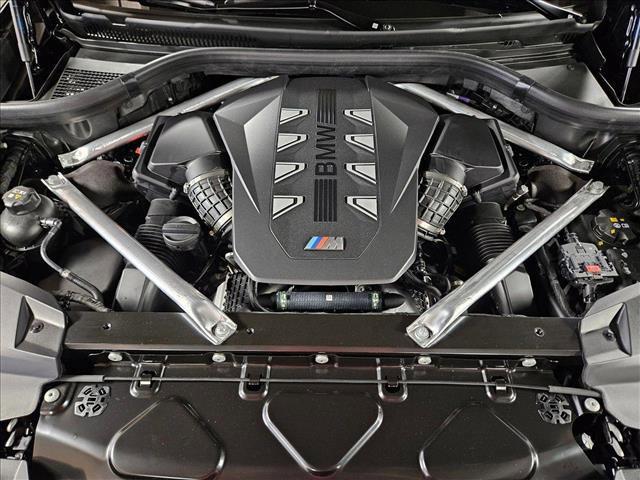 new 2026 BMW X7 car, priced at $124,375