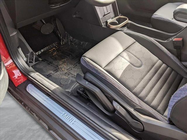 new 2025 MINI Hardtop car, priced at $32,430