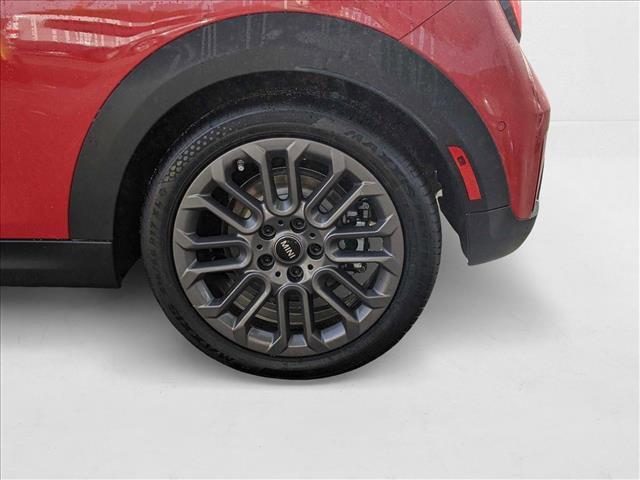 new 2025 MINI Hardtop car, priced at $32,430