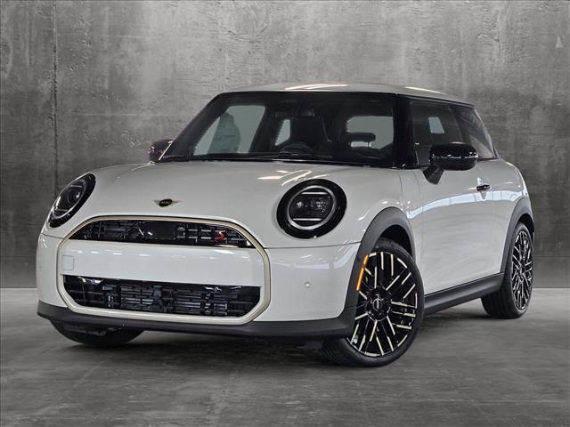 used 2025 MINI Hardtop car, priced at $35,595