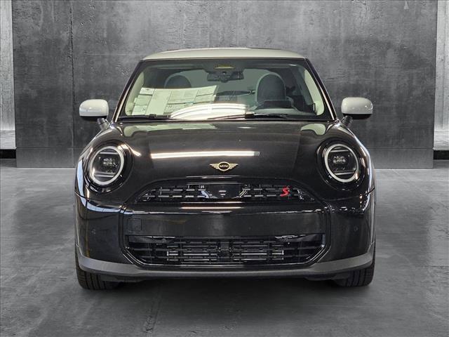 new 2025 MINI Hardtop car, priced at $35,595