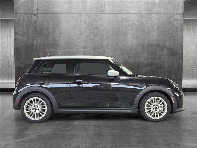 new 2025 MINI Hardtop car, priced at $35,595