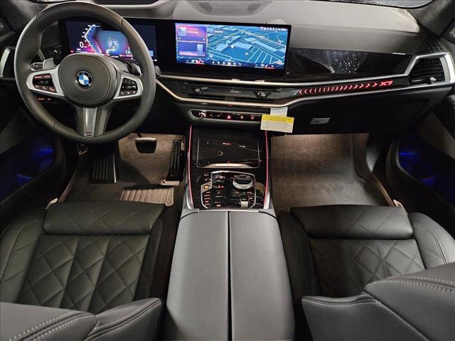 new 2025 BMW X7 car, priced at $97,775