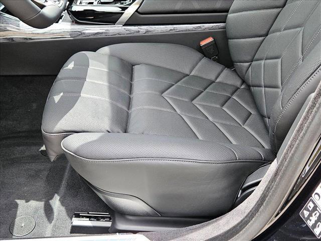 new 2025 BMW 760 car, priced at $138,485