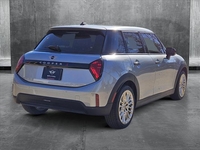 new 2025 MINI Hardtop car, priced at $36,595