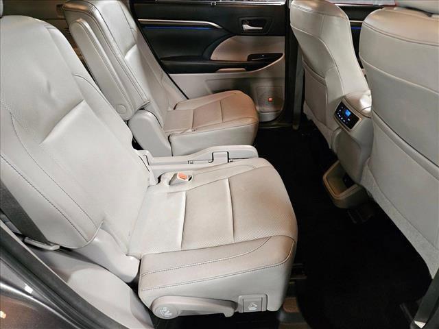 used 2015 Toyota Highlander car, priced at $20,995