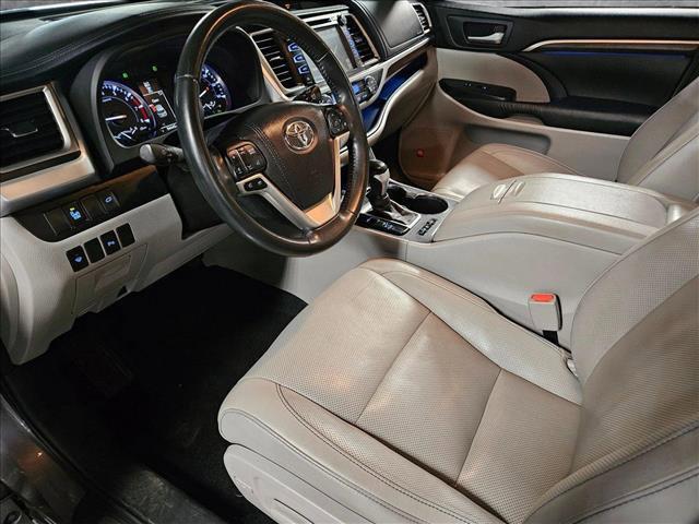 used 2015 Toyota Highlander car, priced at $20,995
